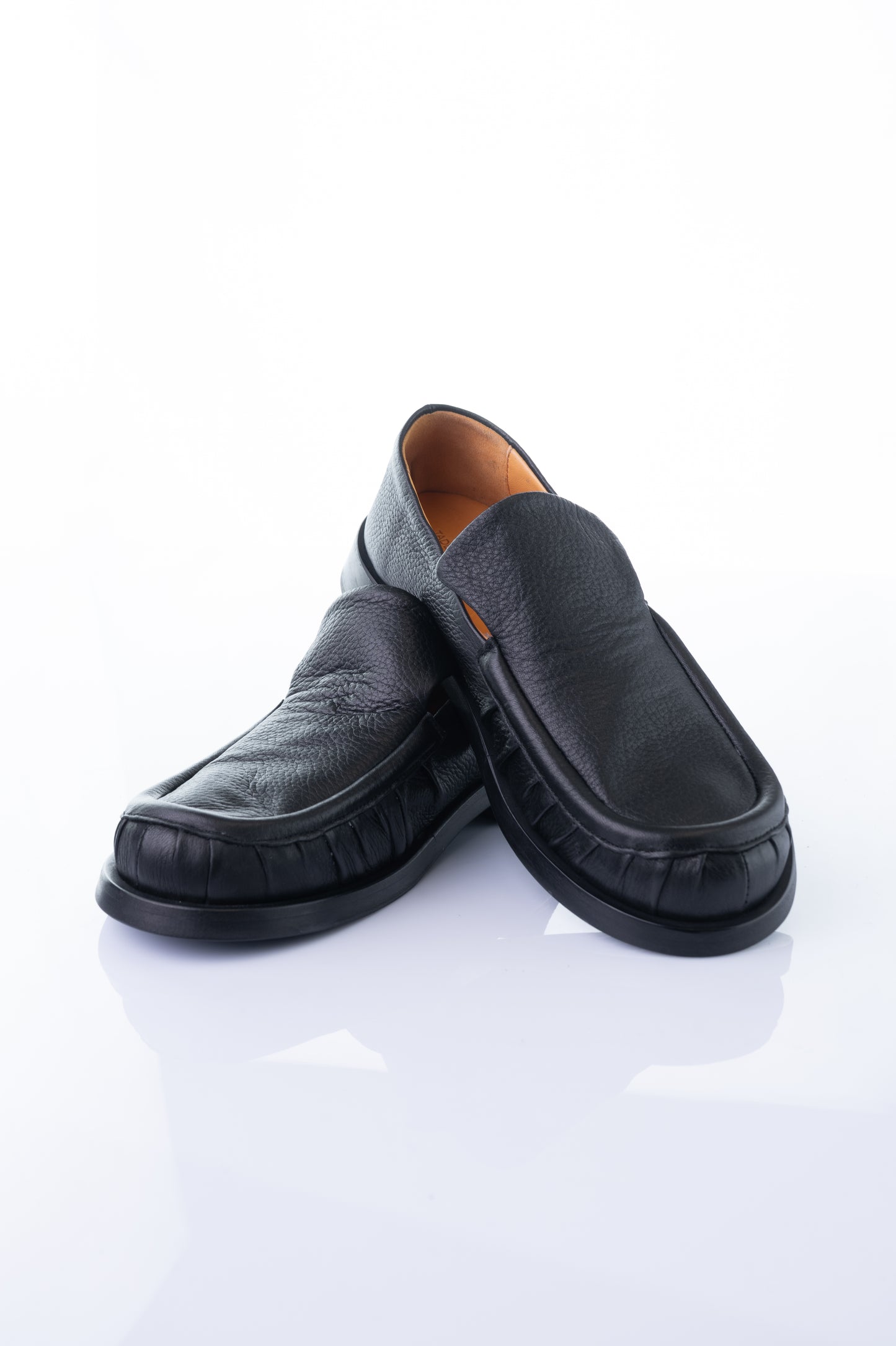 Giulia Tadeucci Marzio – Black Grain Leather Loafer