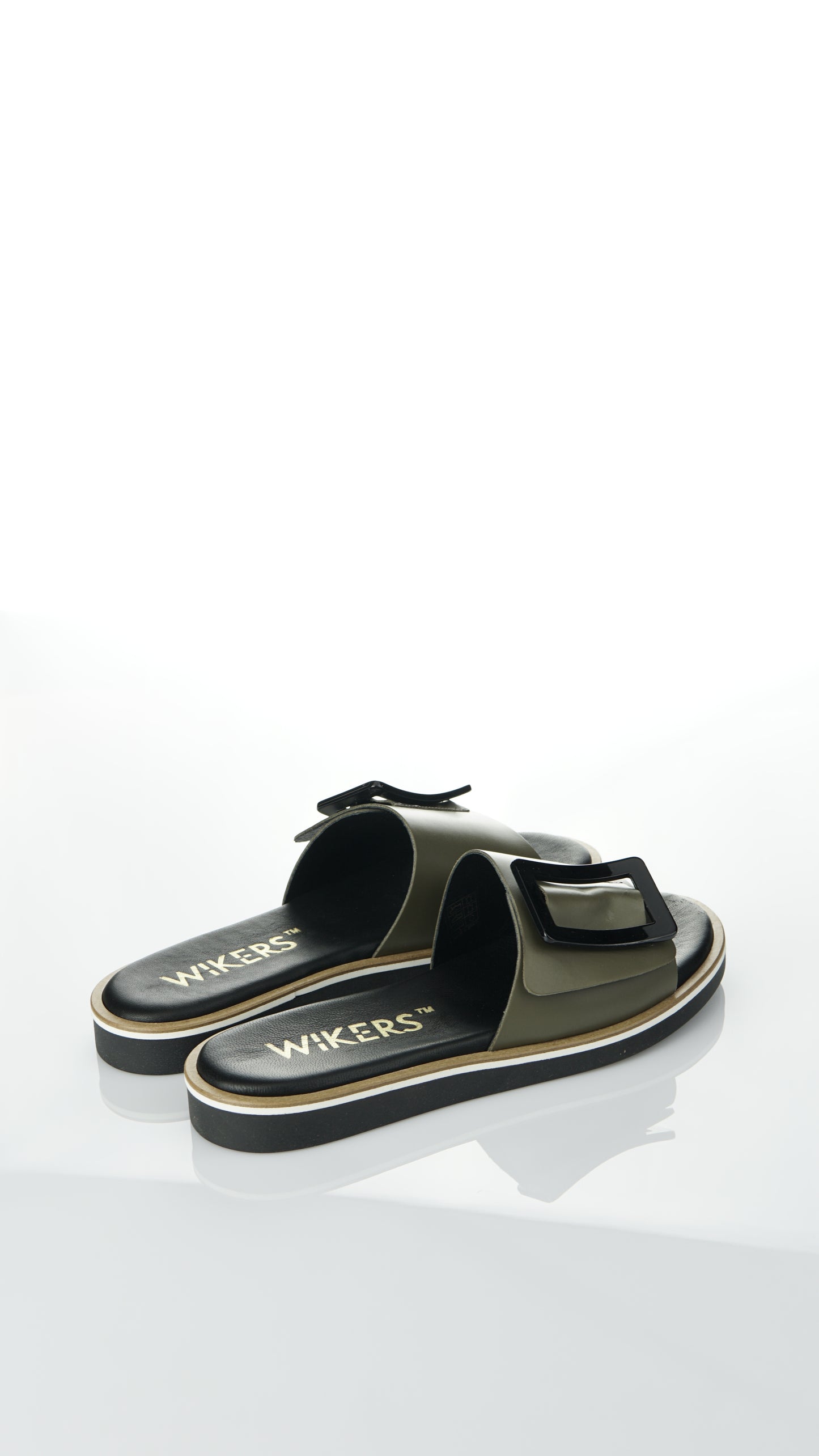 Wikers - Slipper Square Details