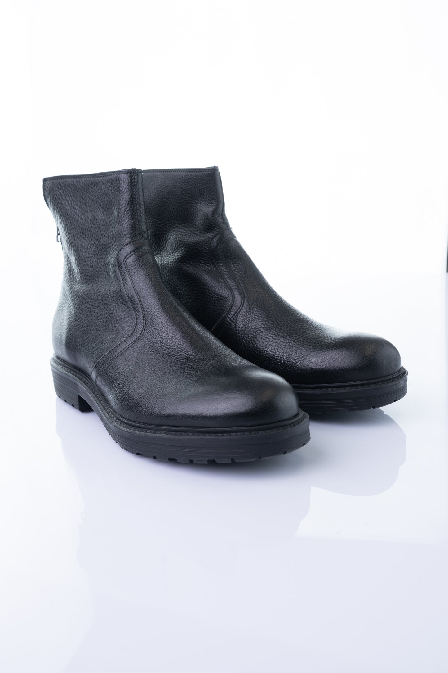 Ducanero A2771 – Black Toscano Low Ankle Boot