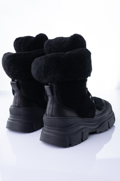 Massimo Soraya – Black Faux-Fur Winter Boot