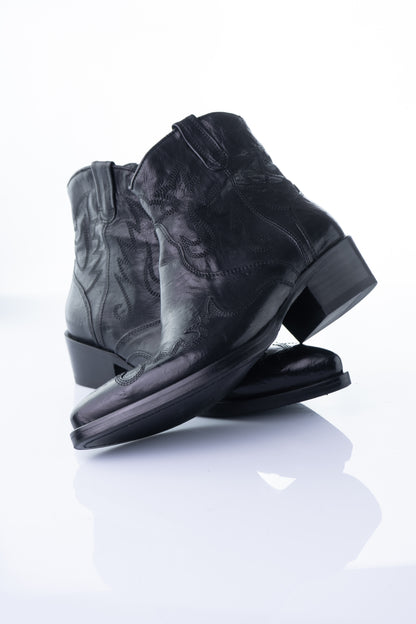 Ducanero A.3125 – Black Vitello Leather Western Boot