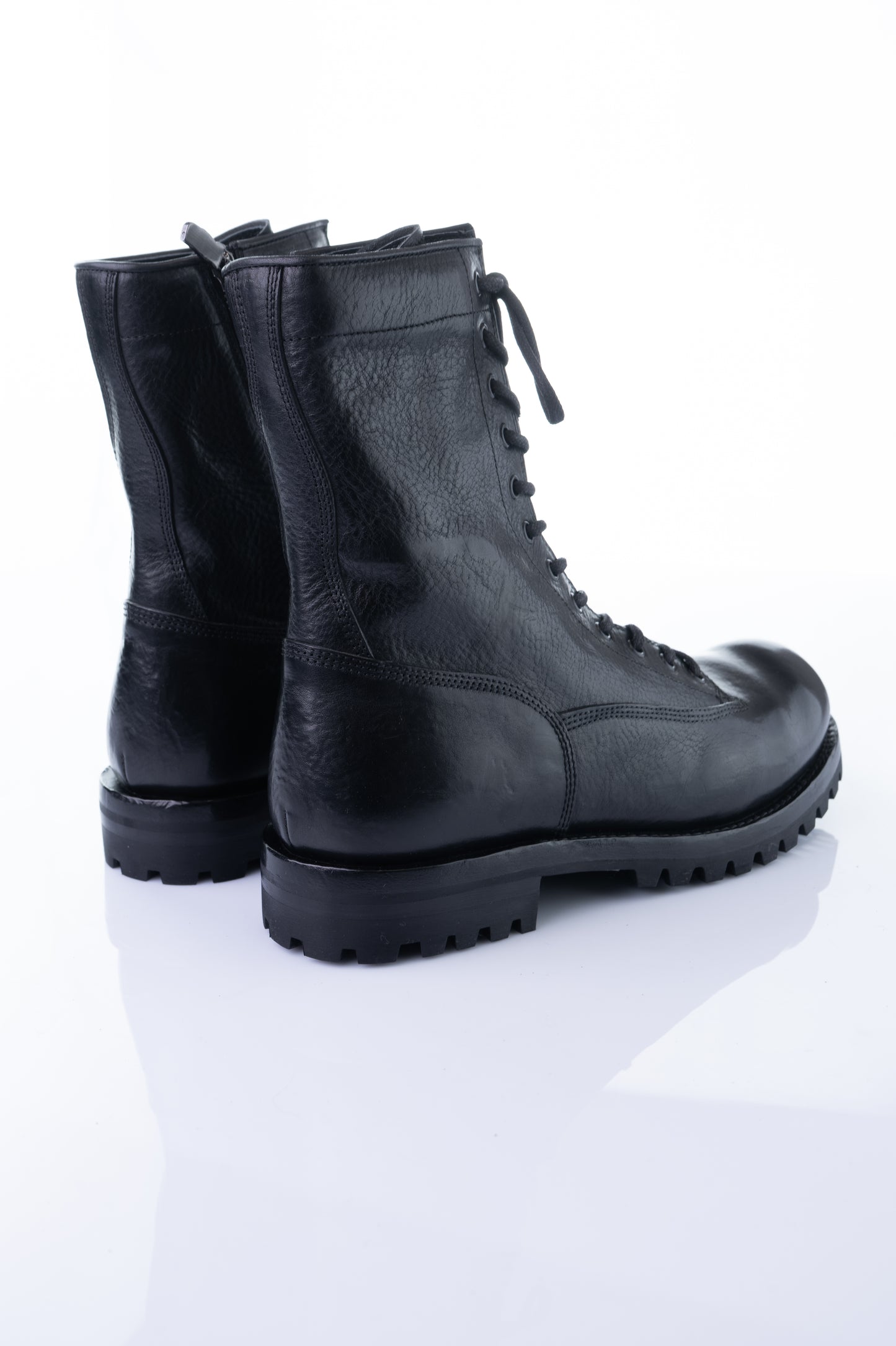 Ducanero A2757 – Black Buffalo Leather Lace-Up Boot