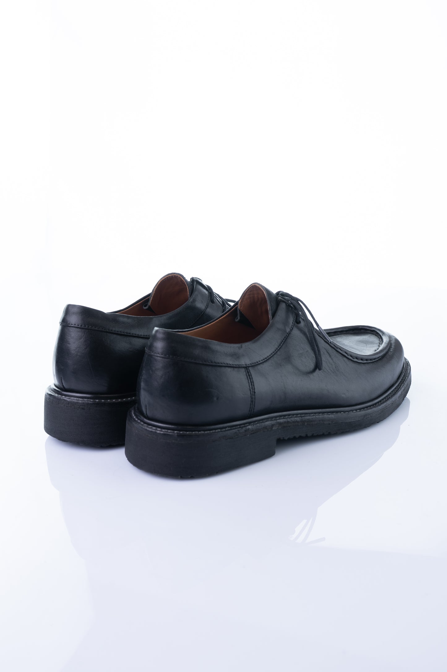 Ducanero 2895 – Bandolero Black Moc-Toe Derby