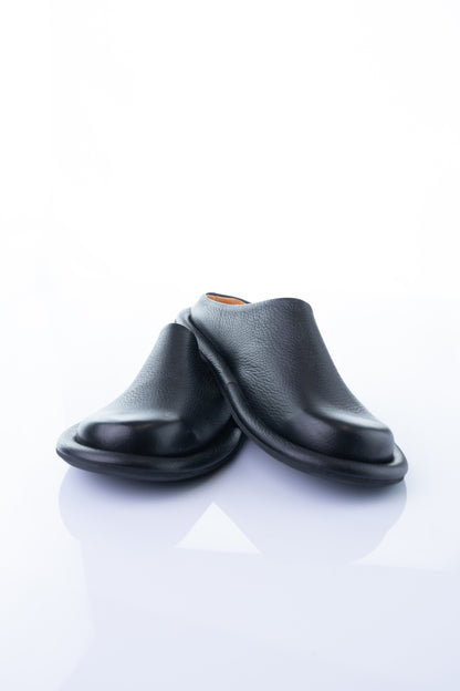 Taddeucci MONIO – Black Leather Minimalist Slipper