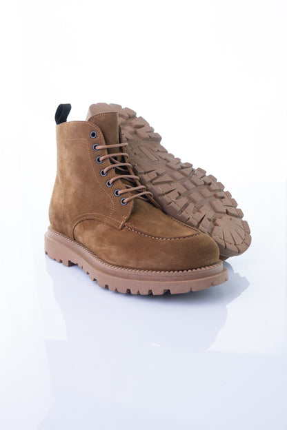 Flecs F637 – Tobacco Suede Lace-Up Boot